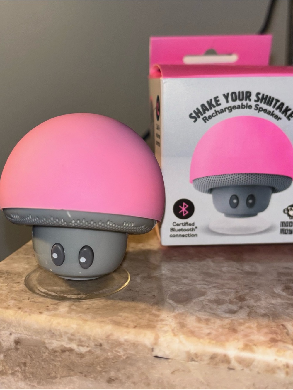 Shake Your Shiitake Rechargeable Pink
Mushroom Bluetooth Speaker New Never Used